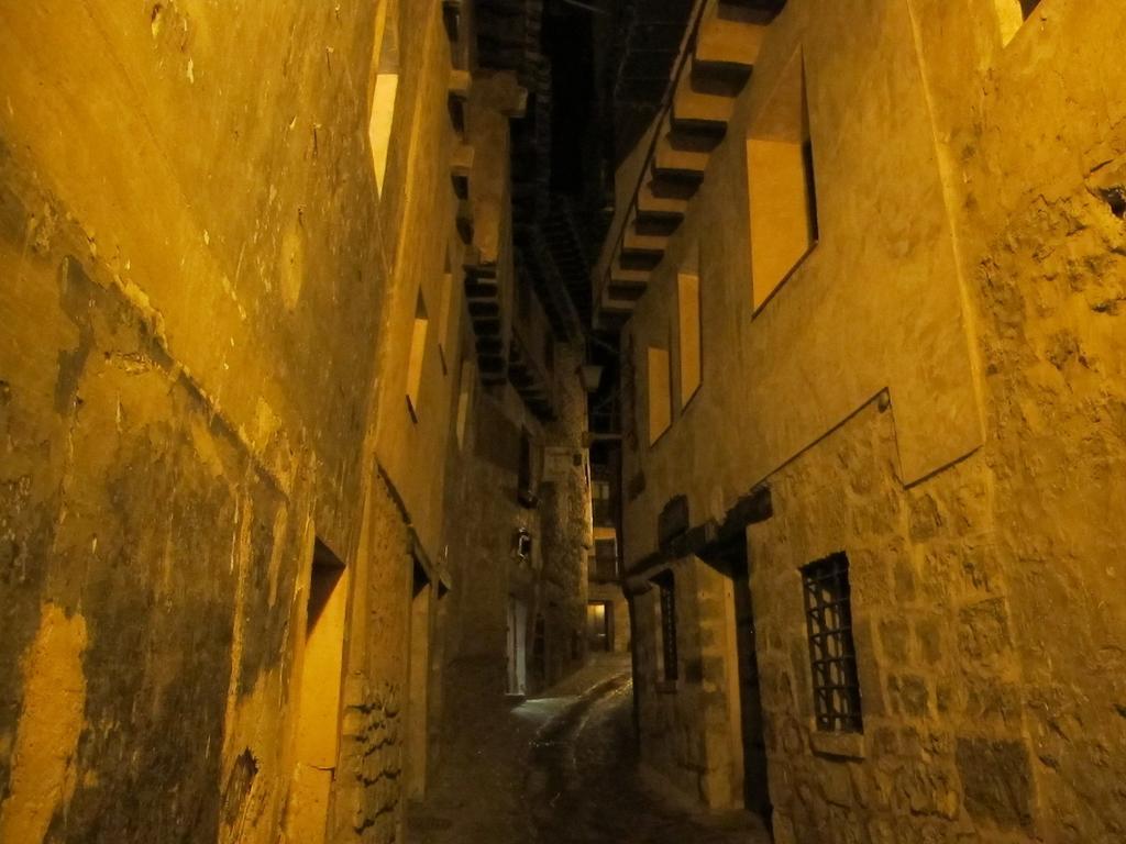 Los Palacios Albarracin Bagian luar foto