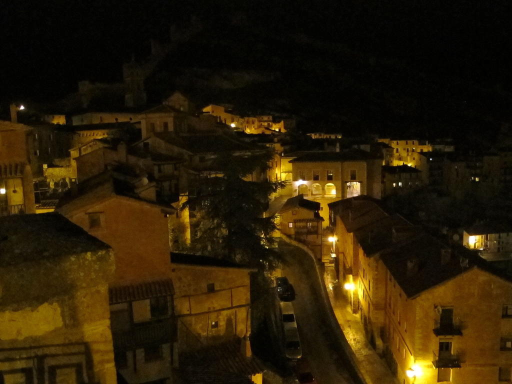 Los Palacios Albarracin Bagian luar foto
